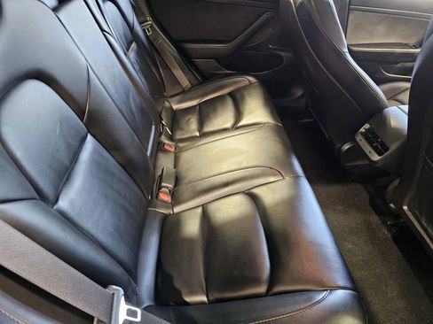 Used 2020 Tesla Model 3 Standard Range Plus RWD image 9
