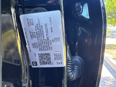 Used 2026 Chevrolet Colorado LT w/ LT Convenience Package RWD image 14