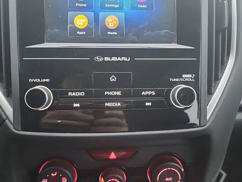 Used 2019 Subaru Impreza 2.0i w/ Eyesight image 9