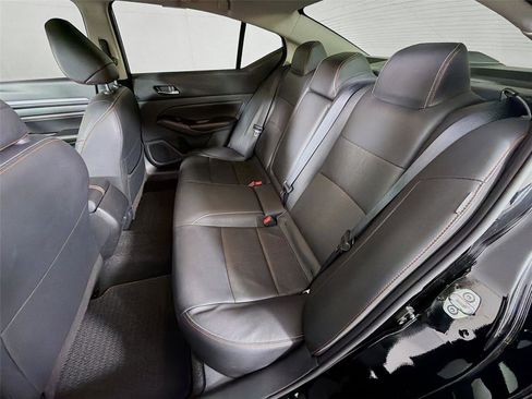 Used 2023 Nissan Altima 2.5 SR w/ SR Premium Package AWD/4WD image 23
