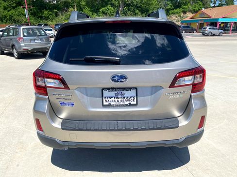 Used 2016 Subaru Outback 2.5i Limited image 7