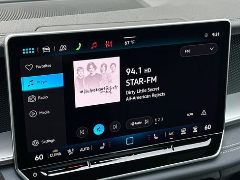New 2026 Volkswagen Tiguan SE R-Line FWD image 16