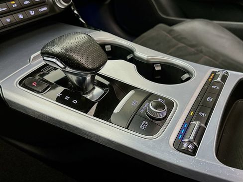 Used 2023 Kia Stinger GT2 RWD image 28