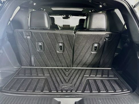 Used 2024 Honda Pilot TrailSport image 21