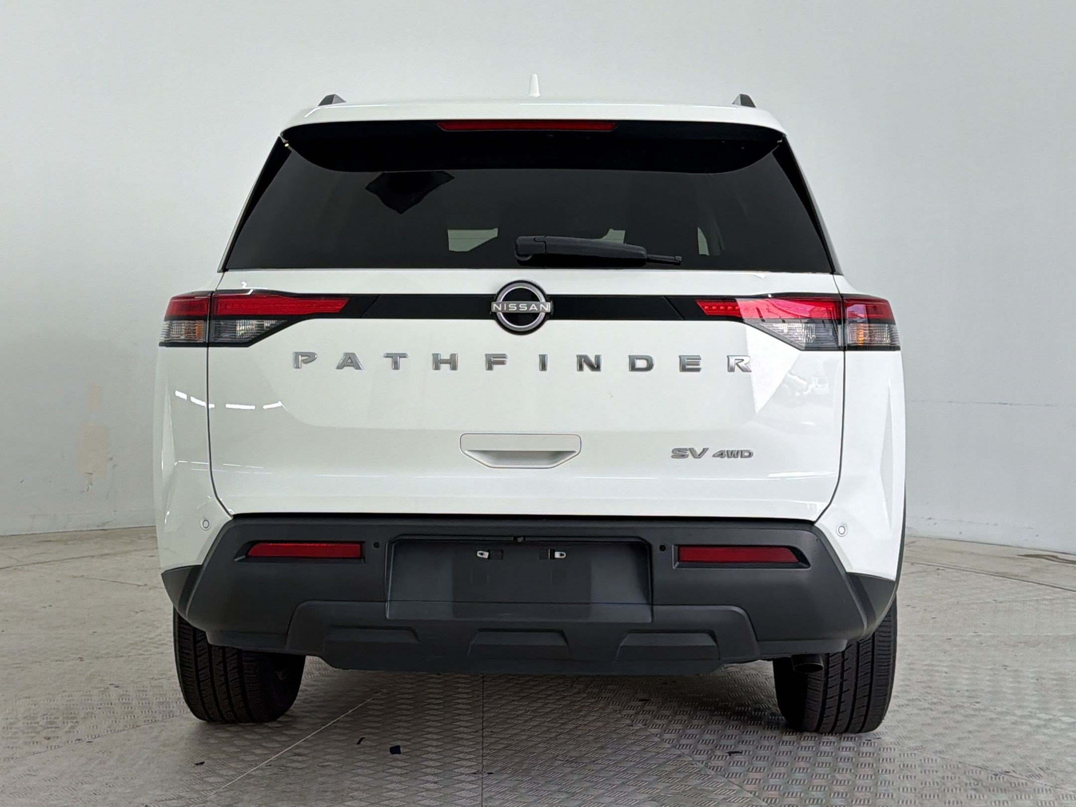 Used 2023 Nissan Pathfinder SV AWD/4WD image 10