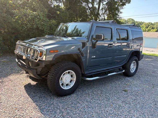 Used 2005 HUMMER H2 w/ Preferred Equipment Group AWD/4WD image 2
