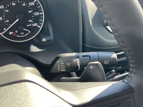 Used 2026 Nissan Rogue SV image 21