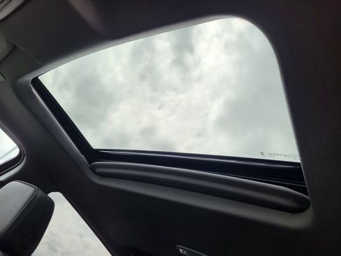 New 2025 GMC Sierra 2500 Denali w/ Denali Reserve Package image 7