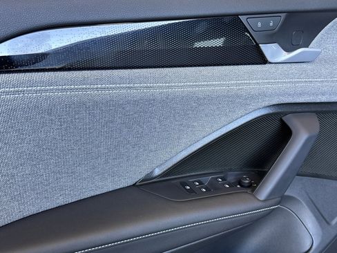 New 2025 Volkswagen Tiguan S image 11