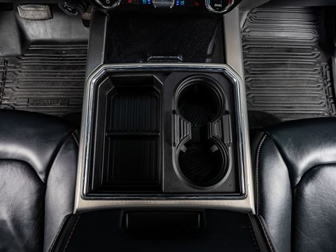 Used 2022 Ford F250 Platinum image 28