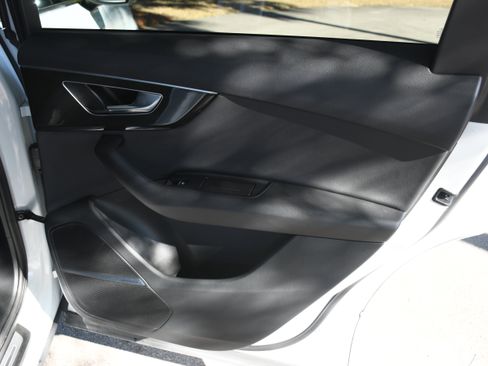 Used 2021 Audi Q7 3.0T Premium Plus w/ Premium Plus Package image 21