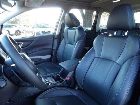 Used 2024 Subaru Forester Limited image 15