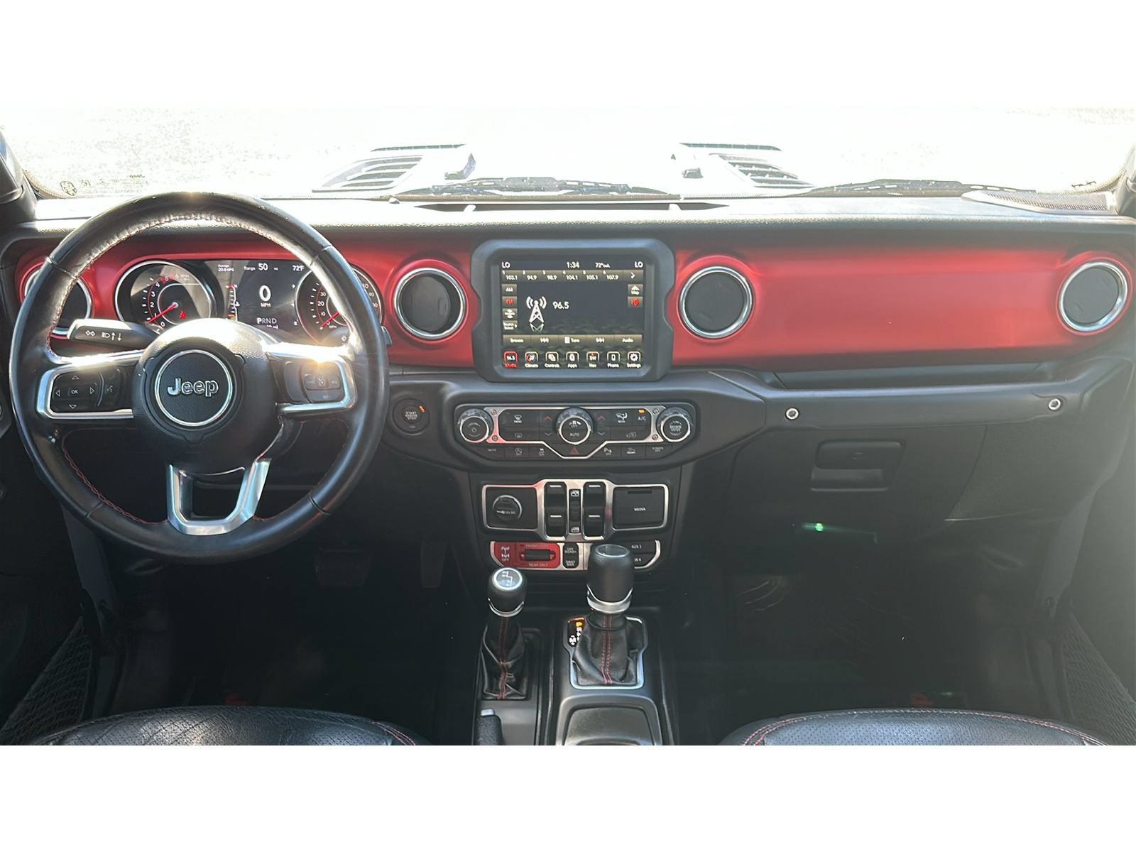 Used 2021 Jeep Gladiator Rubicon AWD/4WD image 27