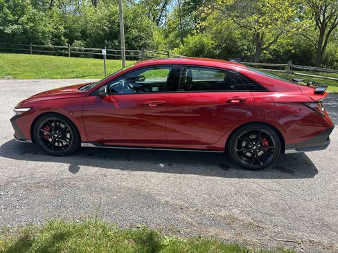 Certified 2025 Hyundai Elantra N FWD image 7