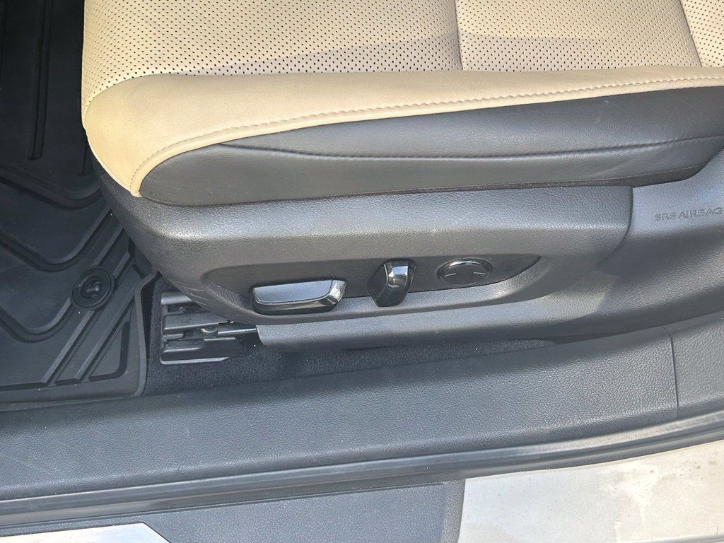 Used 2020 Lexus ES 350 w/ Premium Package FWD image 16