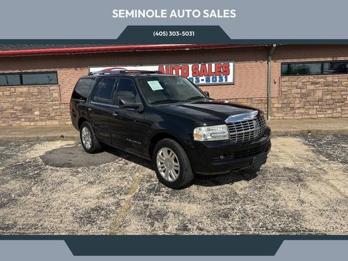 Used 2012 Lincoln Navigator 2WD image 1
