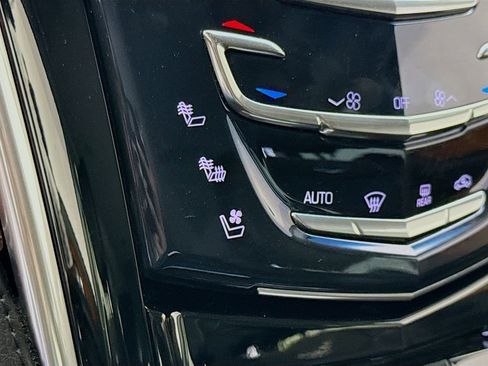 Used 2018 Cadillac Escalade 4WD image 21