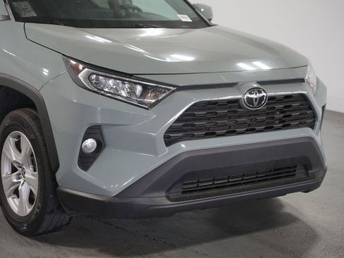 Used 2021 Toyota RAV4 XLE image 4