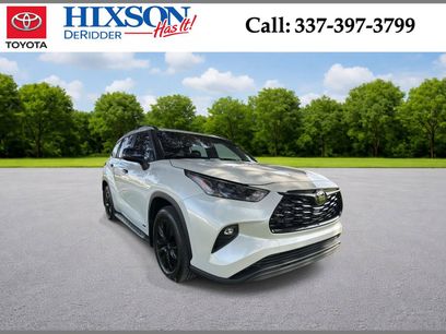 Used 2025 Toyota Highlander XLE
