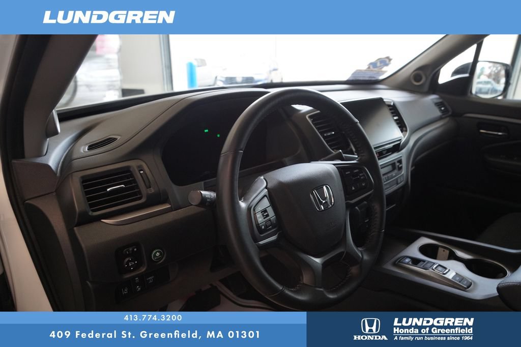 Used 2024 Honda Ridgeline Sport image 12