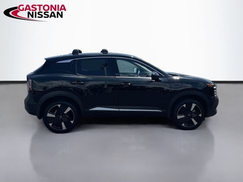 Used 2026 Nissan Kicks SR FWD image 10