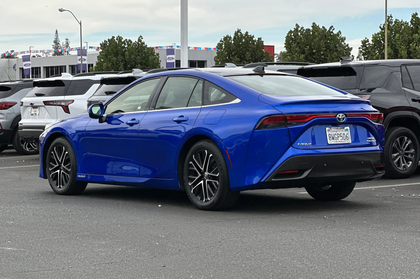Used 2021 Toyota Mirai RWD image 7
