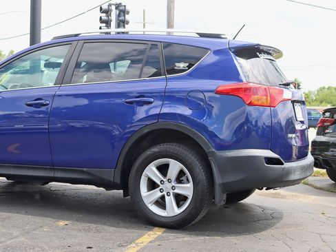 Used 2014 Toyota RAV4 XLE AWD/4WD image 12