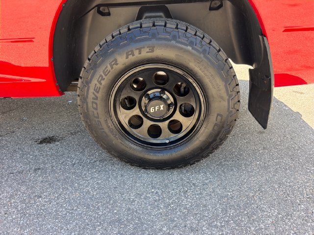 Used 2019 RAM 1500 Classic SLT AWD/4WD image 29