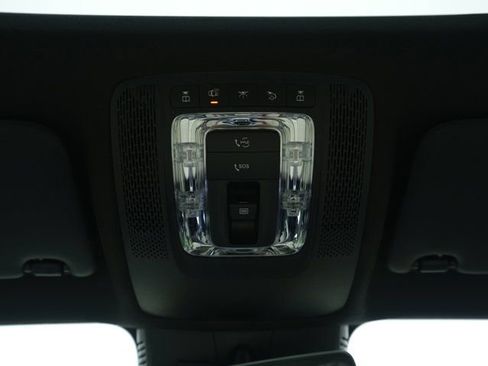 Used 2026 Mercedes-Benz GLB 250 4MATIC image 31