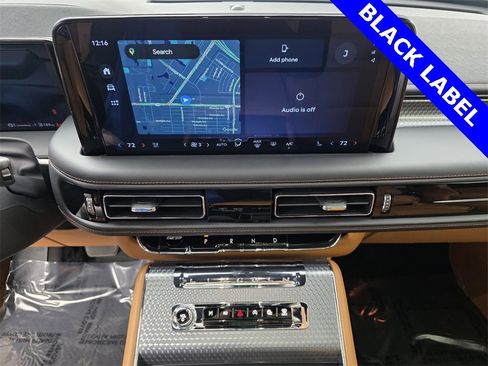 Used 2025 Lincoln Aviator Black Label w/ Jet Appearance Package image 24