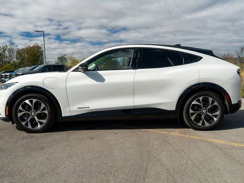 Used 2021 Ford Mustang Mach-E Premium image 9