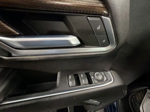 Used 2022 Chevrolet Silverado 1500 RST AWD/4WD image 22