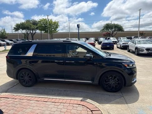 Used 2022 Kia Carnival SX Prestige FWD image 5