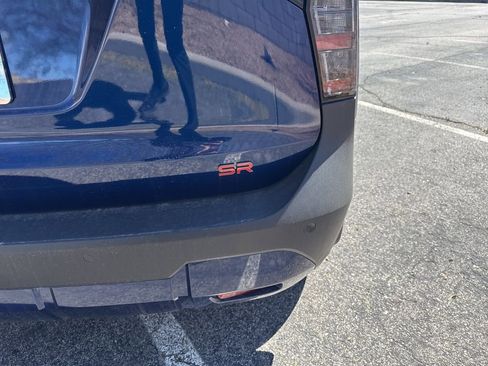 Used 2025 Nissan Kicks SR image 9