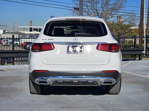 Used 2020 Mercedes-Benz GLC 300 image 7