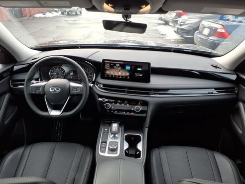 Certified 2024 INFINITI QX60 Pure image 12