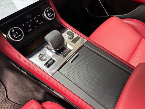 Used 2025 Jaguar F-PACE R-Dynamic S image 14