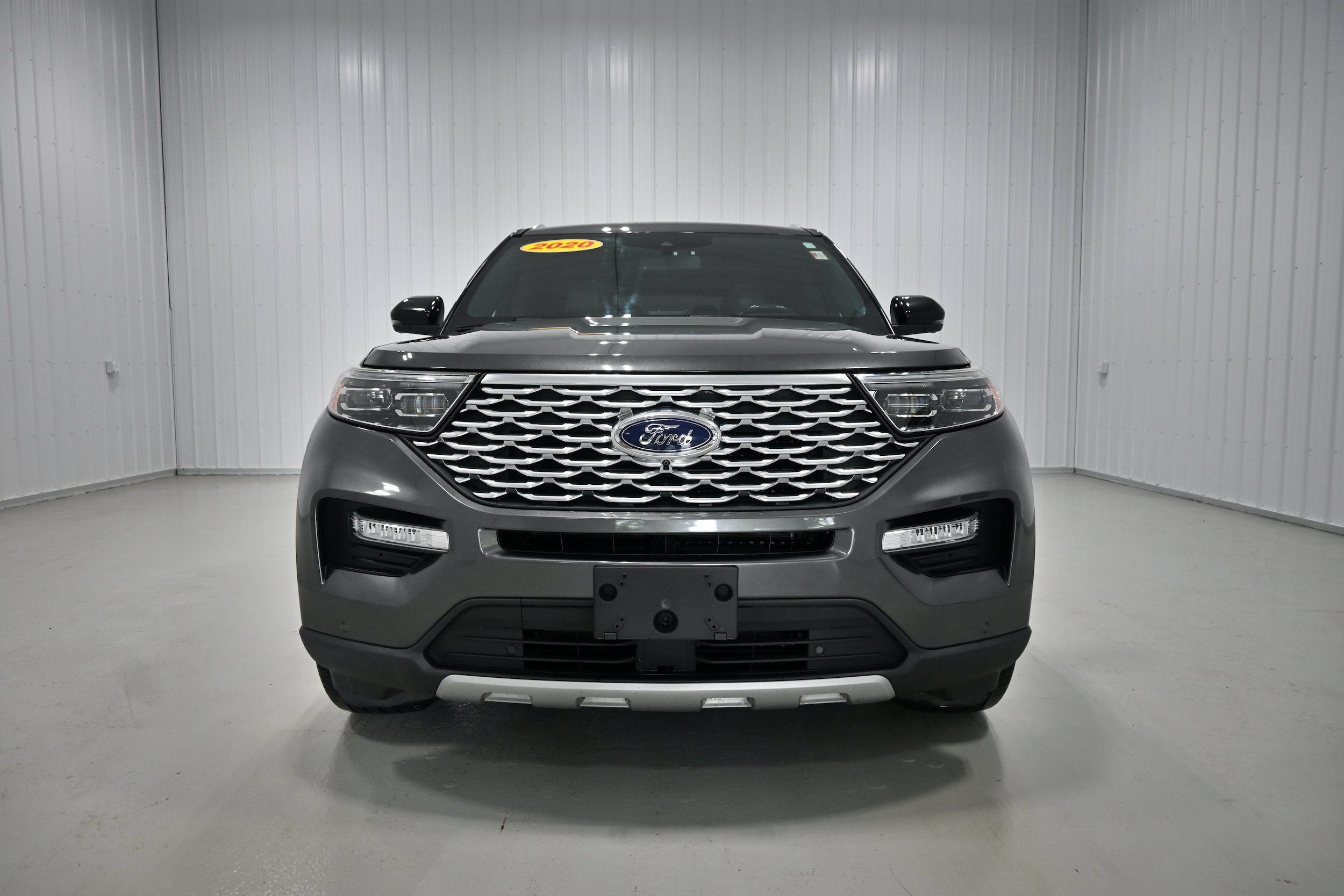 Used 2020 Ford Explorer Platinum w/ Premium Technology Package AWD/4WD image 21