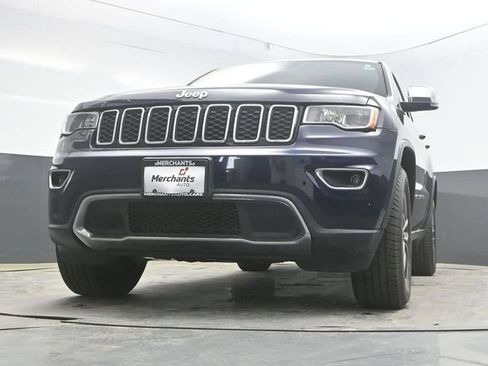 Used 2018 Jeep Grand Cherokee Limited AWD/4WD image 34