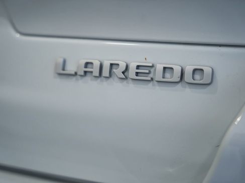New 2026 Jeep Grand Cherokee L Laredo AWD/4WD image 8