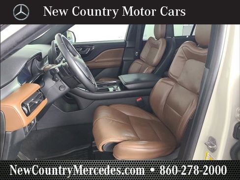 Used 2022 Lincoln Aviator Reserve w/ Equipment Group 201A RWD image 19