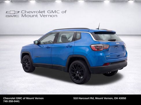 Used 2019 Jeep Compass Latitude w/ Cold Weather Group AWD/4WD image 3