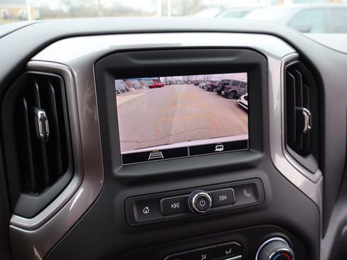 Used 2022 Chevrolet Silverado 1500 W/T w/ WT Value Package image 21