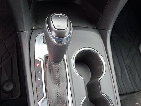 Certified 2020 Chevrolet Equinox LT image 14