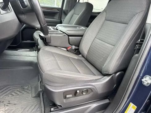 Used 2022 Chevrolet Silverado 1500 LT AWD/4WD image 30