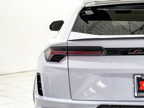 Used 2024 Lamborghini Urus Performante image 56