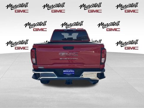 Used 2025 GMC Sierra 2500 Pro w/ Convenience Package image 7