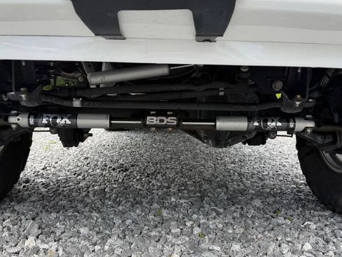 Used 2021 Ford F350 Platinum w/ Tremor Off-Road Package AWD/4WD image 16