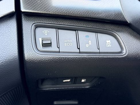 Used 2015 Hyundai Azera FWD image 13