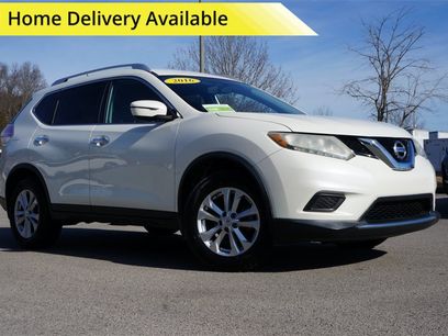 Used 2016 Nissan Rogue SV